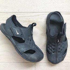 Nike sandal